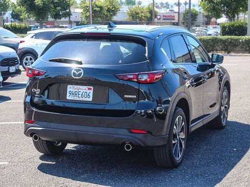 Used 2023 MAZDA CX-5 AWD 2.5 S w/ Premium Plus Pkg image 4