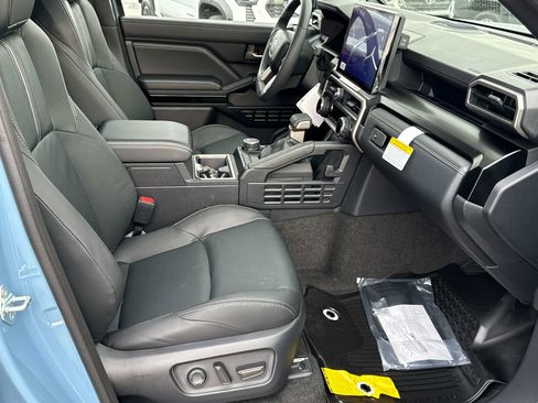 New 2026 Toyota 4Runner Limited image 19