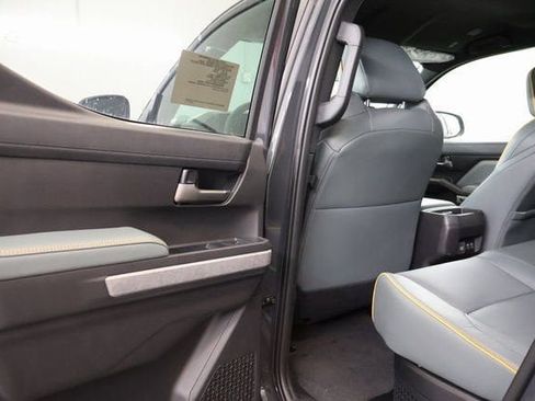 New 2025 Toyota Tacoma Trailhunter image 25