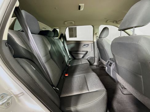 Used 2023 Nissan Rogue SV FWD image 32