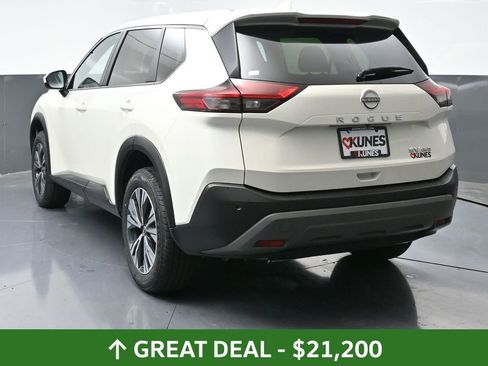 Used 2023 Nissan Rogue SV AWD/4WD image 12