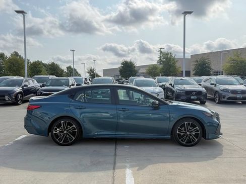 Used 2026 Toyota Camry XSE FWD image 5