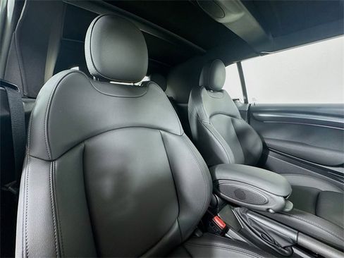 Used 2024 MINI Cooper S image 28