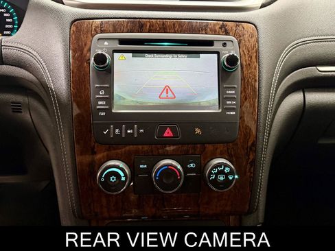 Used 2014 Chevrolet Traverse LT AWD/4WD image 33