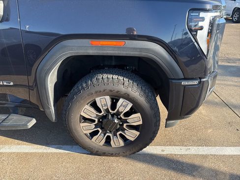 Used 2024 GMC Sierra 2500 Denali w/ Denali Reserve Package image 4