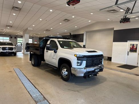 Used 2020 Chevrolet Silverado 3500 W/T w/ WT Convenience Package AWD/4WD image 1