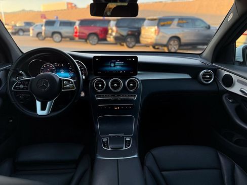 Used 2022 Mercedes-Benz GLC 300 image 16