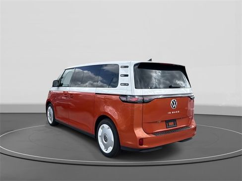 New 2025 Volkswagen ID. Buzz 1st Edition image 3