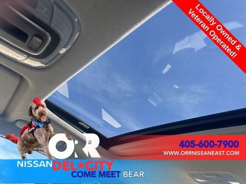 Used 2025 Hyundai Elantra Limited image 27