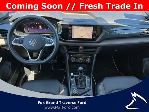 Used 2023 Volkswagen Taos SEL AWD/4WD image 3