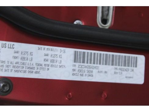 Used 2016 Chrysler 300 Limited image 22