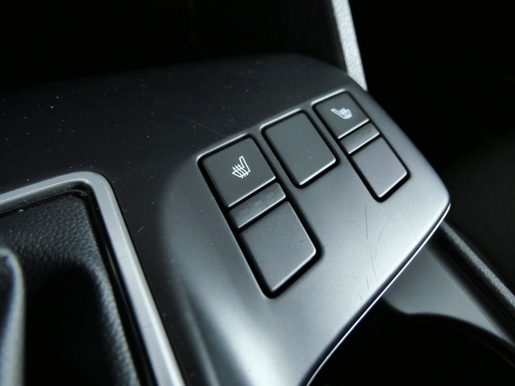 Used 2023 Kia Sportage LX AWD/4WD image 23