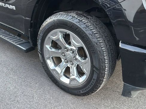 Used 2021 RAM 1500 Big Horn image 14