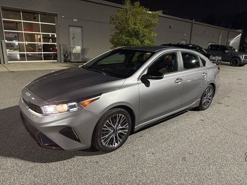 Used 2024 Kia Forte GT-Line image 3