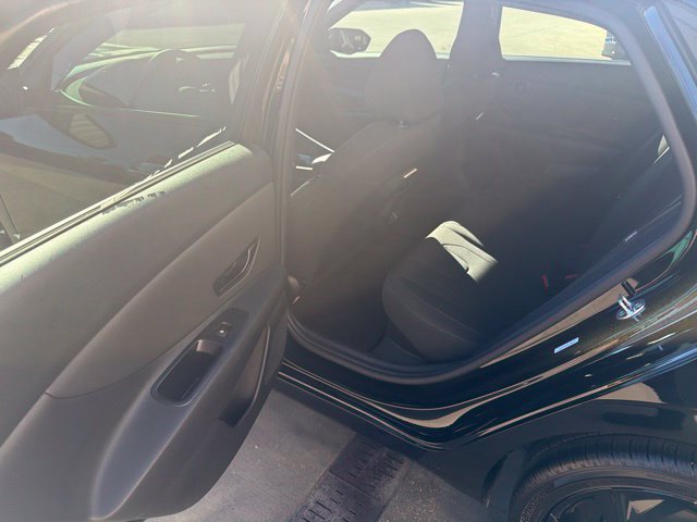 Used 2026 Hyundai Elantra SEL FWD image 17