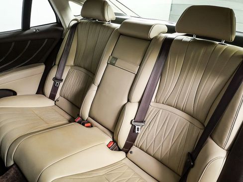 Used 2020 Lexus LS 500 AWD w/ Interior Upgrade Package image 19