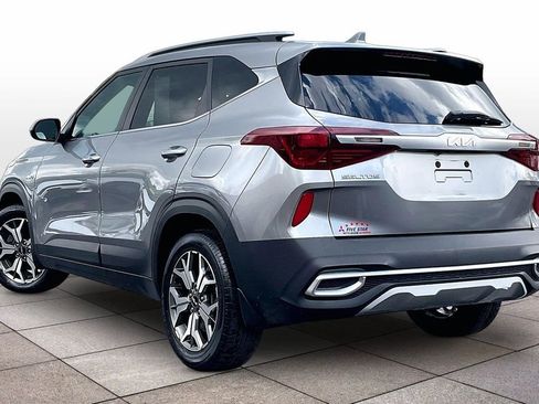 Used 2022 Kia Seltos EX AWD/4WD image 11