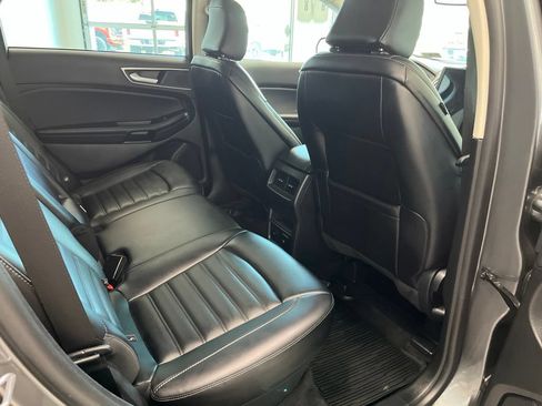 Used 2024 Ford Edge SEL w/ Convenience Package AWD/4WD image 18