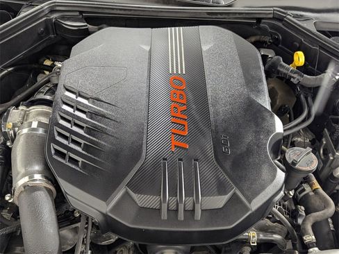 Used 2020 Kia Stinger GT2 image 10