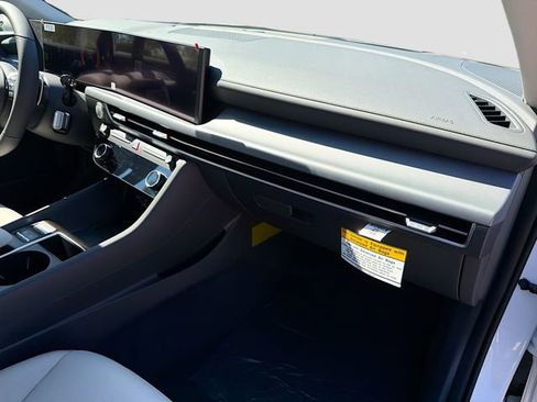 New 2026 Hyundai Sonata SEL FWD image 29