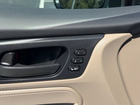 Used 2024 Honda Odyssey EX-L image 15