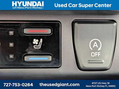 Used 2025 Toyota RAV4 Limited w/ Advanced Technology Package FWD image 30