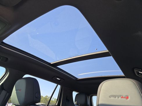 New 2026 GMC Terrain AT4 w/ Convenience Package III image 4