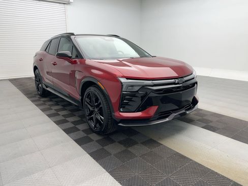 New 2026 Chevrolet Blazer EV SS image 7
