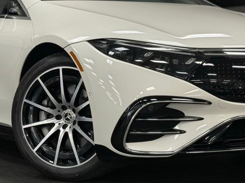 Certified 2023 Mercedes-Benz EQS 580 580 image 4