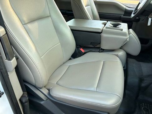 Used 2022 Ford F250 XL w/ Power Equipment Group image 25