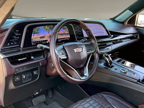 Used 2023 Cadillac Escalade Sport Platinum RWD image 13