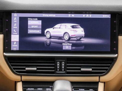 Used 2020 Porsche Cayenne image 15