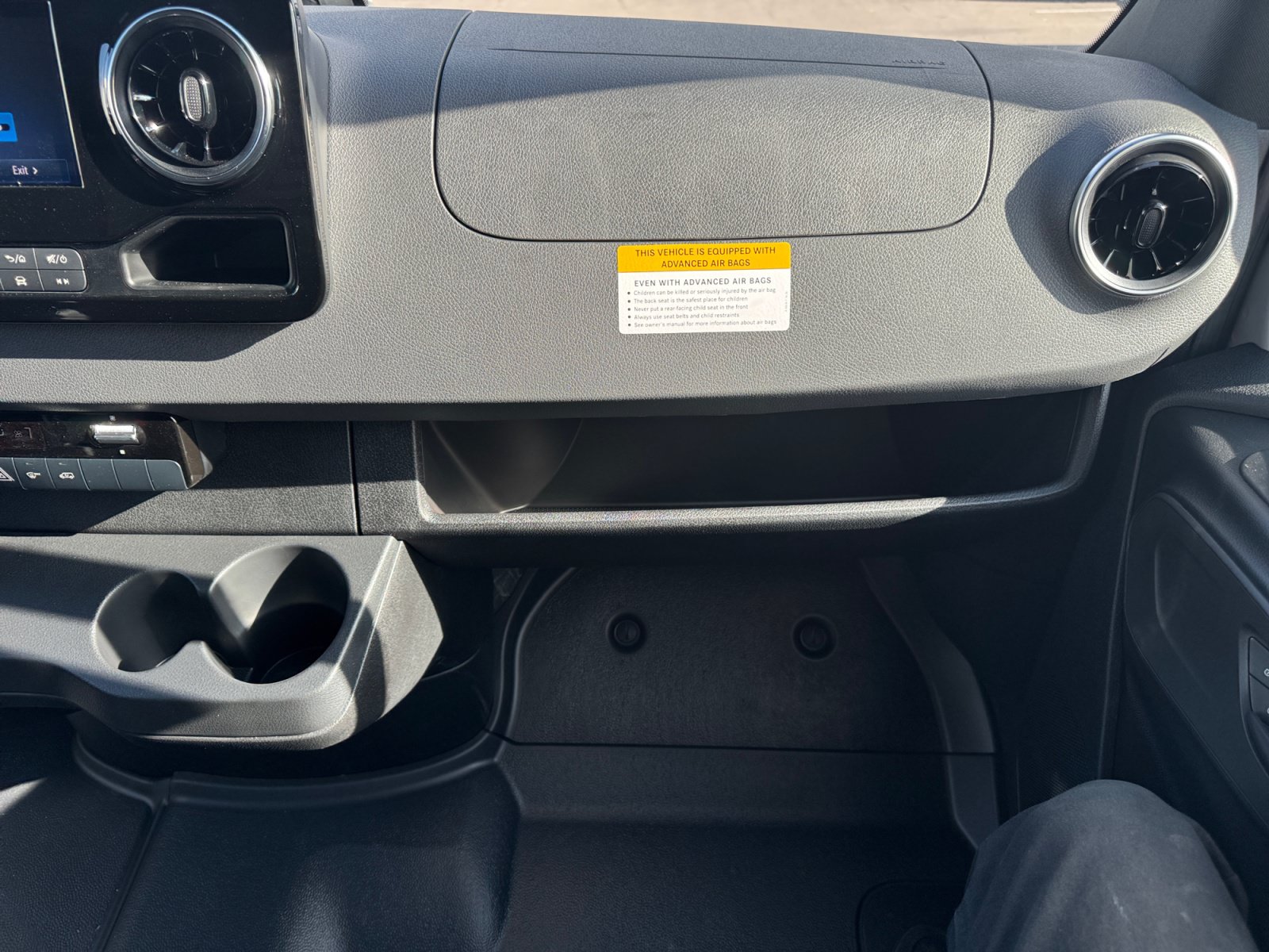 New 2026 Mercedes-Benz Sprinter 2500 image 14