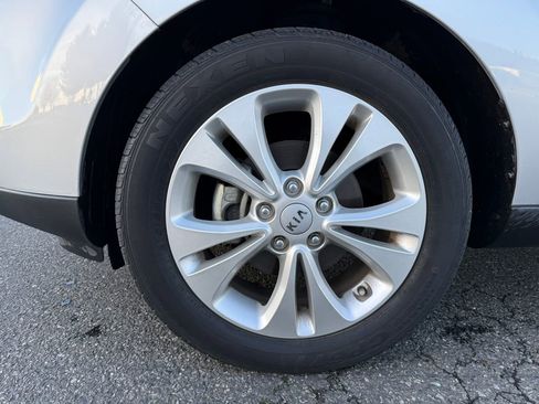 Used 2016 Kia Soul ! image 10