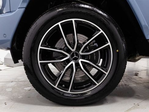 Used 2025 Mercedes-Benz G 550 image 38