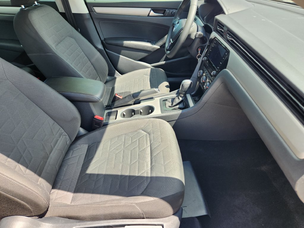 Used 2021 Volkswagen Passat 2.0T S w/ Luggage Net & Mats Package FWD image 10