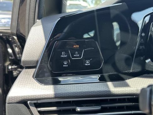 Used 2022 Volkswagen GTI SE FWD image 23