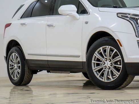 Used 2019 Cadillac XT5 Luxury FWD image 4
