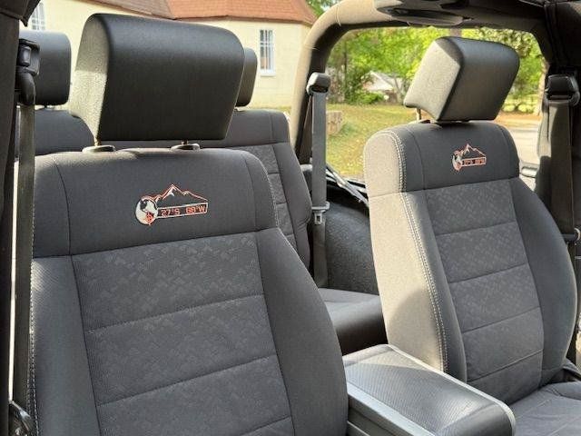 Used 2010 Jeep Wrangler Sport AWD/4WD image 9