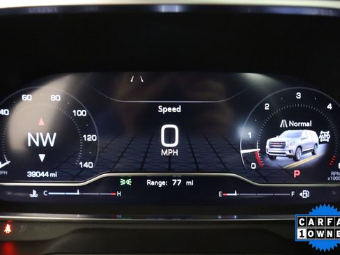 Used 2024 GMC Yukon AT4 w/ Technology Package image 18