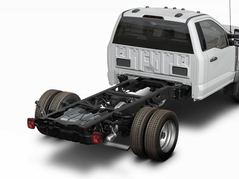 New 2024 Ford F550 4x4 Regular Cab Super Duty w/ XLT Value Package image 9