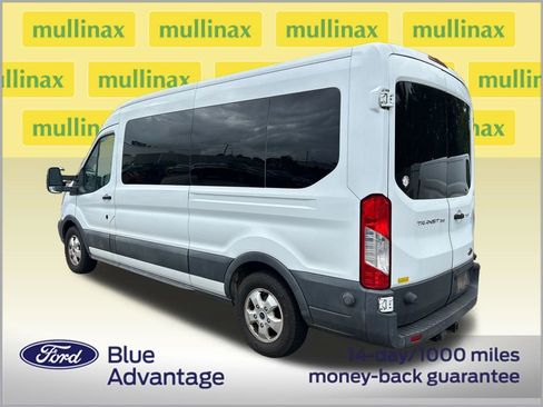 Used 2017 Ford Transit 350 XLT RWD image 3