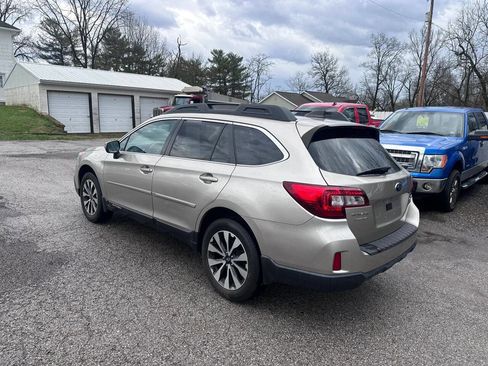 Used 2017 Subaru Outback 3.6R Limited AWD/4WD image 8