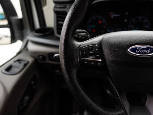 Used 2024 Ford Transit 350 XLT RWD image 16
