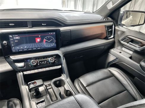 Used 2024 GMC Sierra 1500 Denali w/ Denali Reserve Package image 33