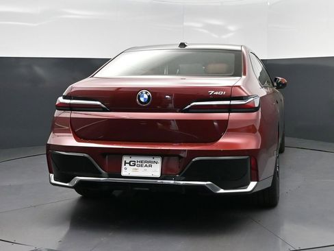 Certified 2025 BMW 740i 740i image 7