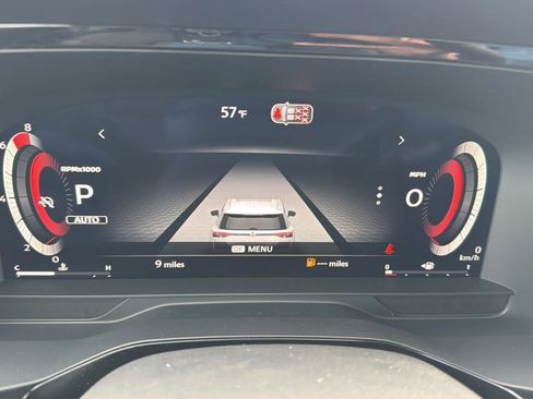 New 2026 Nissan Pathfinder Platinum image 10