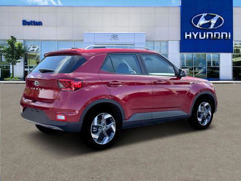 New 2026 Hyundai Venue SEL FWD image 8