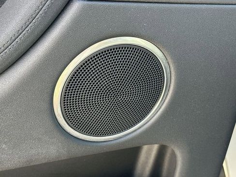 Used 2023 Land Rover Discovery Sport S image 23