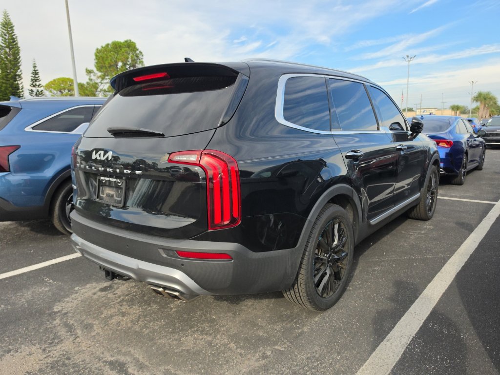 Used 2022 Kia Telluride SX w/ Towing Package AWD/4WD image 21